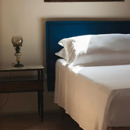 Blu Bed & Breakfast